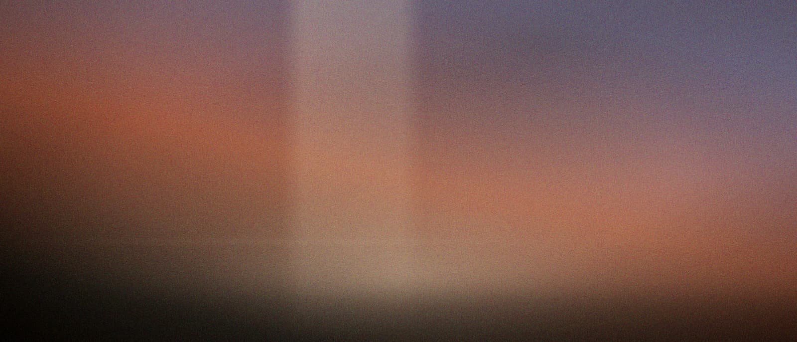Silhouettes de la fête au crépuscule