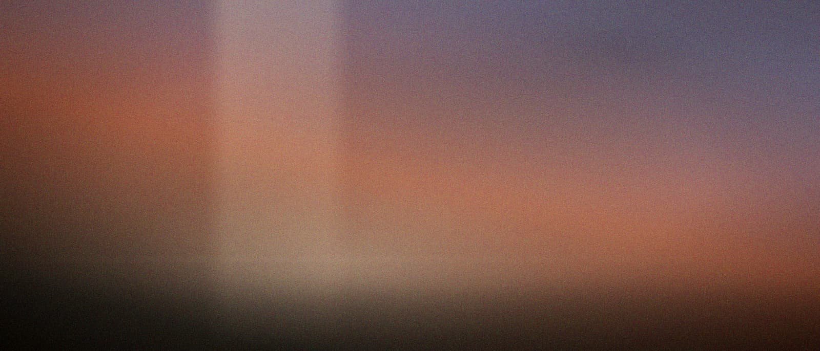 Atelier au crépuscule, lumière basse